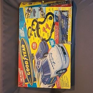 1993 Life Like Goodyear HO Scale Electric Slot Car Racing Set No. 9538